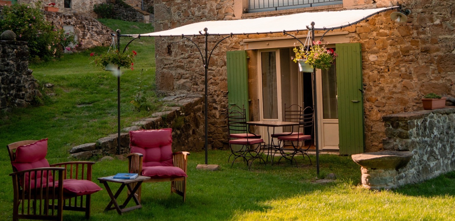 10-chambre d'hote de charme drome.jpg