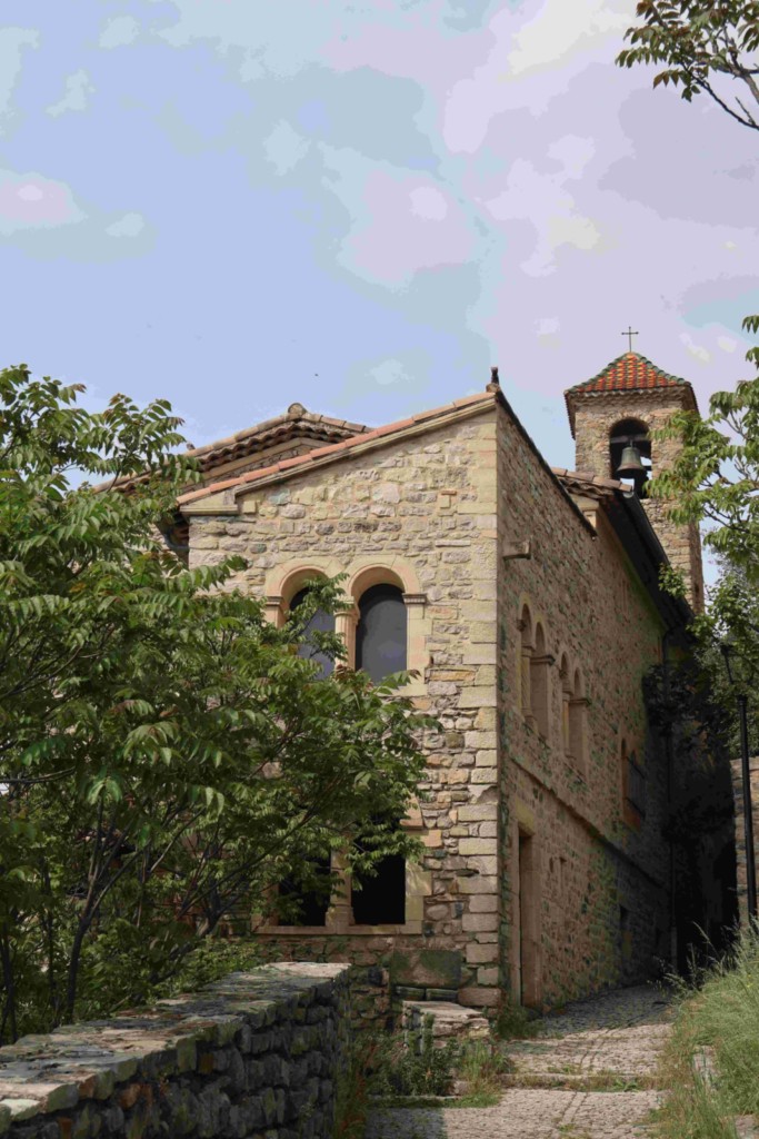 Sainte-Jalle Sainte-Jalle Maison romane