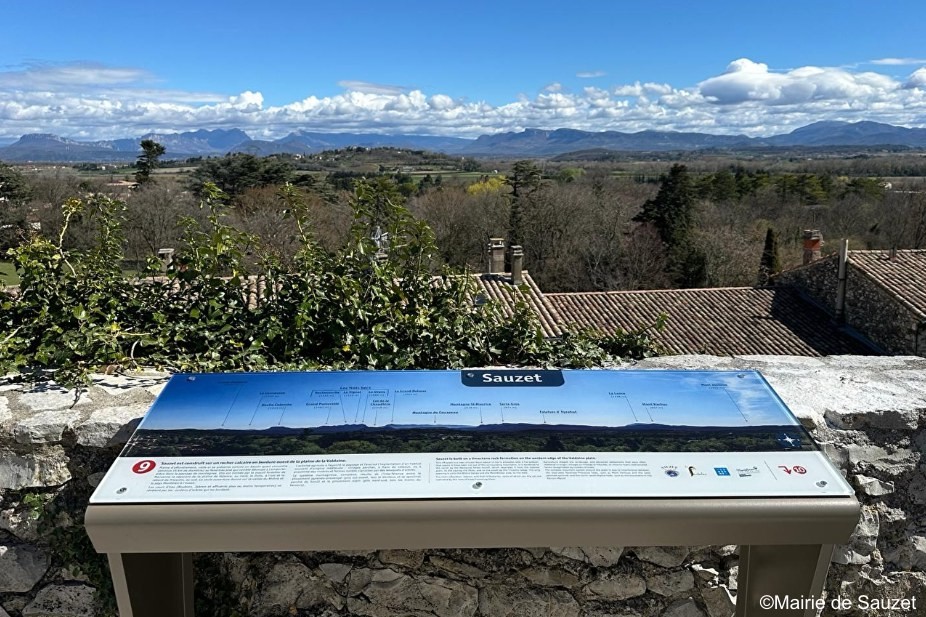 Sauzet Sauzet Cité de caractère Drôme