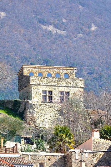 Château delphinal Nyons Château delphinal