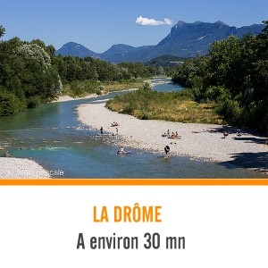 Baignade dans la rivière Drôme Vallée de la Drôme