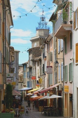 Place des Arcades