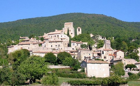 Le vieux village du Poët-Laval