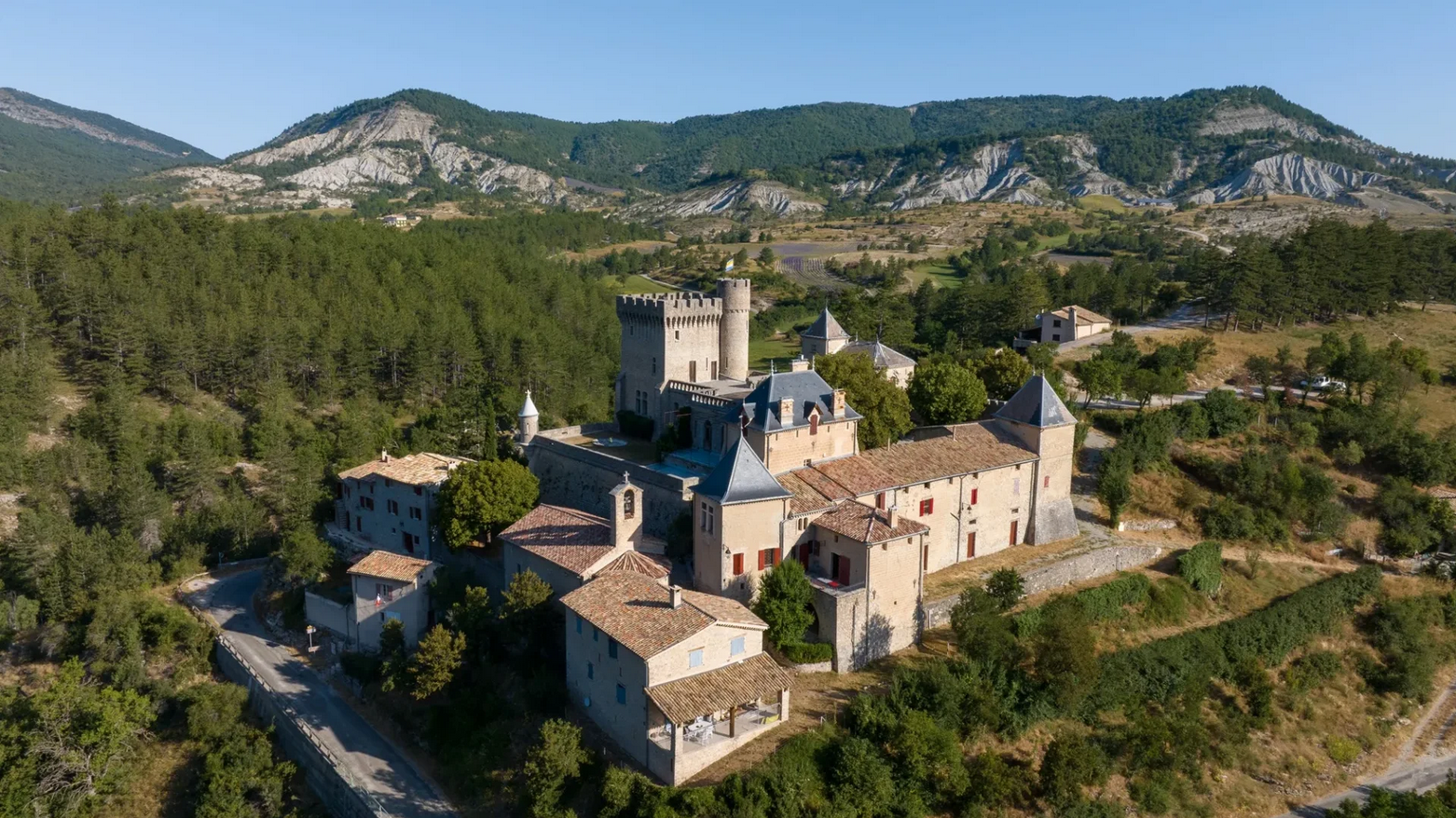 Château d'Aulan Château d'Aulan